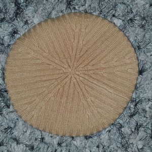 Halogen 100% cashmere Beret Hat Light brown